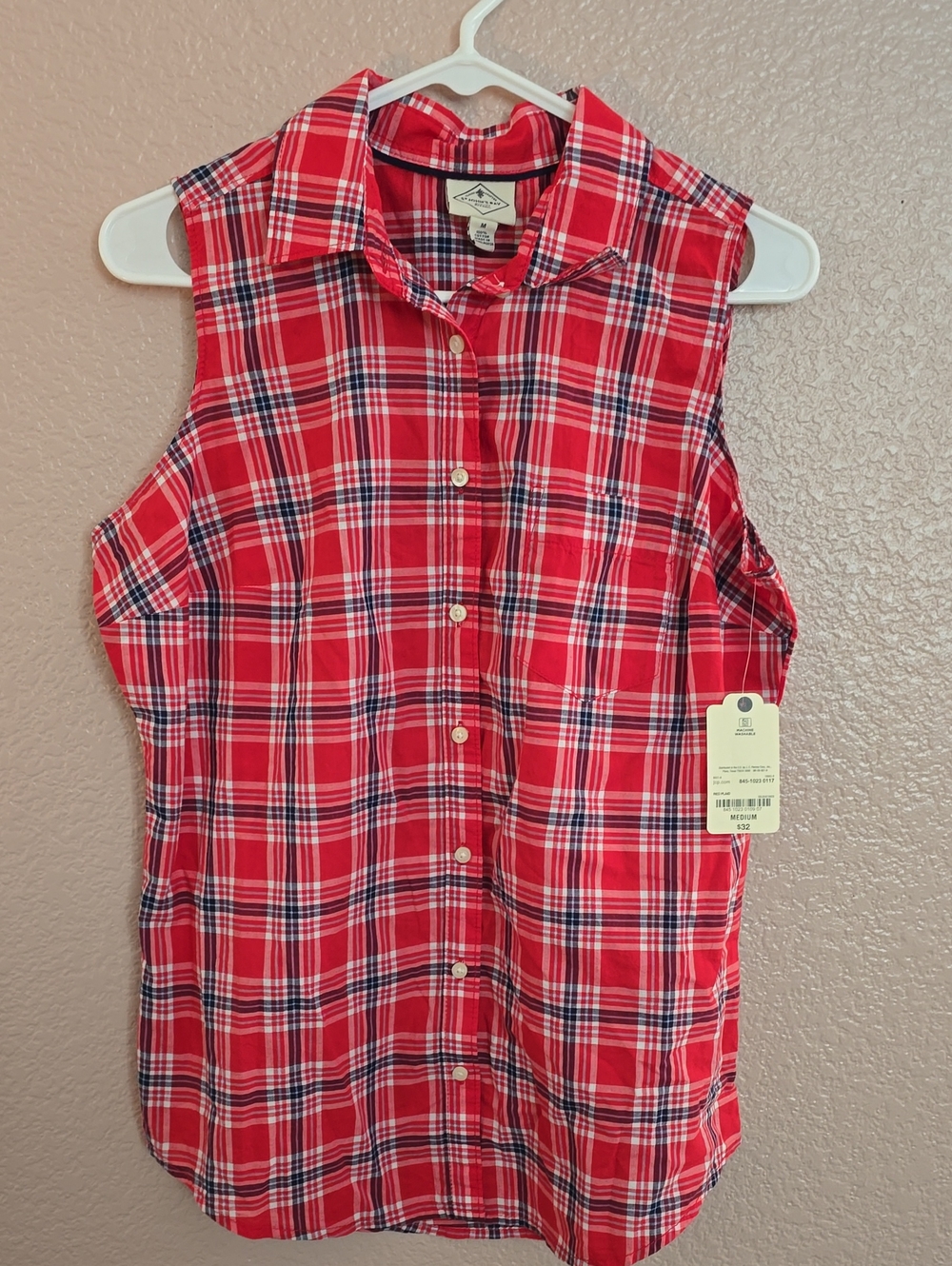 St. John's Bay Red Plaid Sleeveless Button-Down Shirt